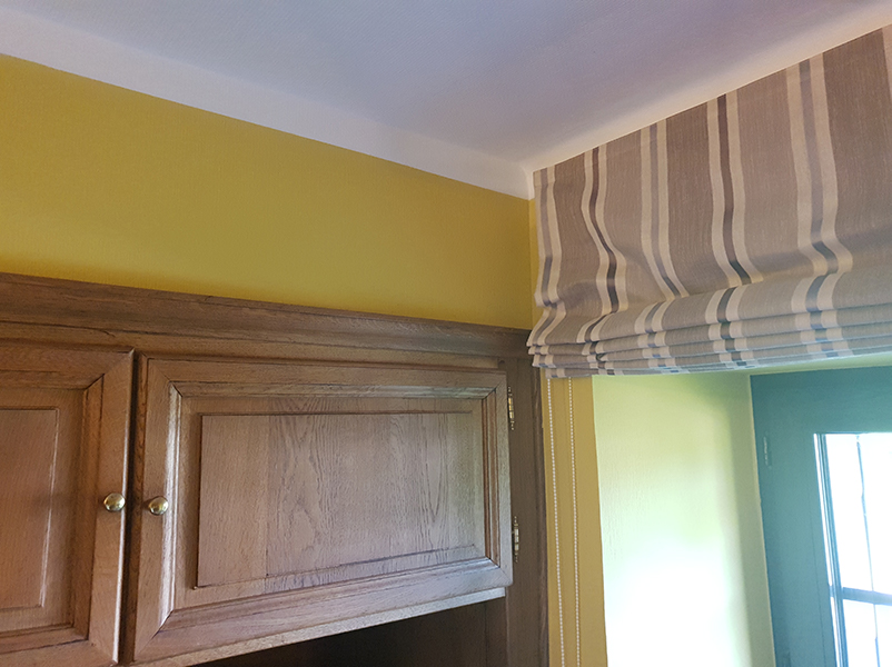 Rénovation d'une salle à manger et salon en jaune et gris foncé
